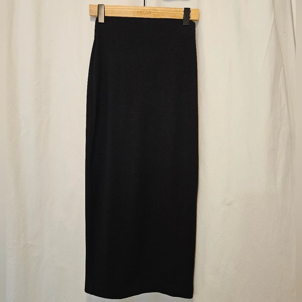 🇨🇦 Aritzia - Babaton Johan Skirt - Picture 3 of 14